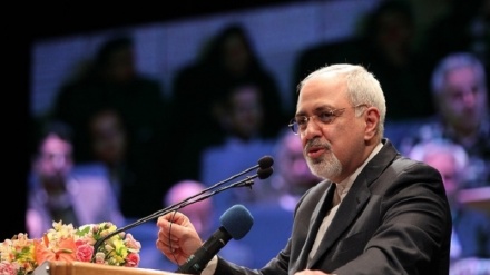 Iran: Zarif in Croazia per parlare di energia, investimenti e banche