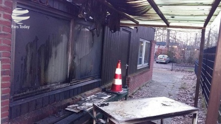 荷兰继续爆发“伊斯兰恐惧症”举措 / 该国北部一清真寺被纵火焚烧