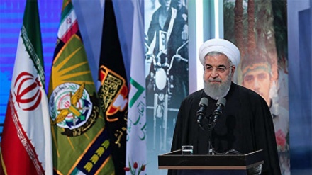 イラン大統領、「イスラム革命は、地域や世界の歴史の中でも類を見ない出来事」