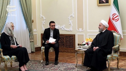 Рӯҳонӣ: Қудрати дифоии Эрон қобили музокира нест