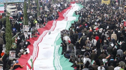 Qytetarët iranianë ftohen të marrin pjesë në nivel të gjerë në marshin e 22 Bahmanit