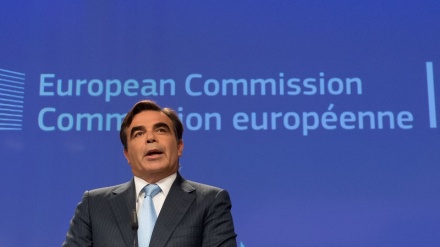 La Commissione Europea mette in guardia gli Usa sulla guerra commerciale di Trump