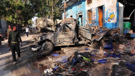 Al-Shabab twin bomb attacks kill 18 in Somali capital Mogadishu