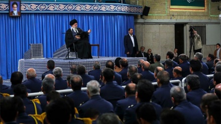 浅谈伊斯兰革命领袖会见空军指战员发表的讲话