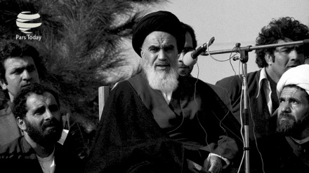 Imam Khomeini & Concept of Velayat-e Faqih, Role Model of Islamic Leadership