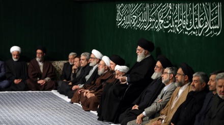 Hz. Fatıma'nın -sa- yas merasimi, İslam inkılabı rehberinin katılımı ile düzenlendi