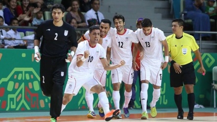 アジアフットサル選手権で、日本とイランが決勝へ進出
