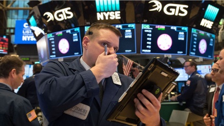 Rënia e indeksit të bursës në Wall Street