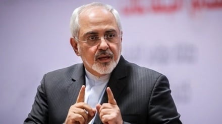 Zarif; Politika bërthamore e Trump do të shkatërrojë njerëzimin