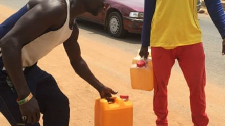 Nijar : An Kame Lita 300,000 Na Man Fetur Din Sumogal 