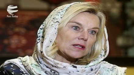 دیدار وزیر خارجه هلند با ولایتی در تهران 