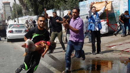 Vriten dhe plagosen disa palestinezë në sulmin e sionistëve në Gaza