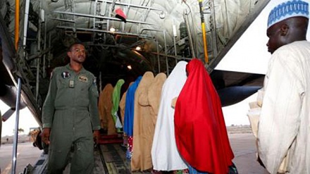 Najeriya : An Mika 'Yan Matan Dapchi Ga Hannun Iyayensu 