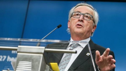 Elezioni: Ue, Juncker segue gli sviluppi da vicino