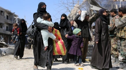 Terroristas disparam contra civis que tentam sair de Ghouta Oriental