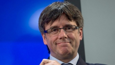 Catalogna: Madrid, Puigdemont non detenuto per idee politiche