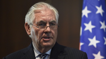 Trump afasta o conselheiro de Tillerson por comentar sua demissão 