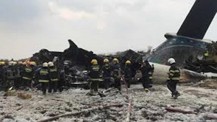 جان باختن دستکم  50 نفر بر اثر سقوط هواپیمای بنگلادش در نپال 