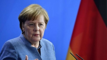 Merkel si congratulerà con Putin e discuterà le 