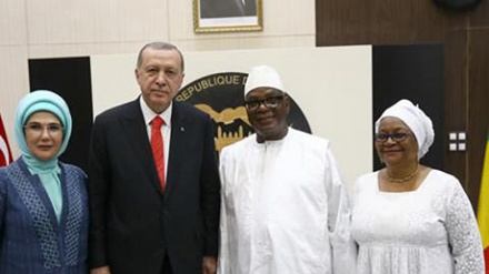 Turkiyya : Erdogan Ya Kammala Ran Gadinsa A Afrika 