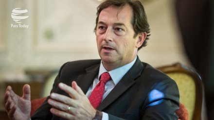 尼古拉斯·霍普顿：德黑兰与伦敦的关系行进在积极的道路上