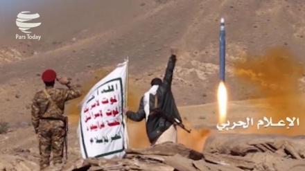Яманликлар Саудия Арабистони аэропорларини ракета билан нишонга олишмоқда