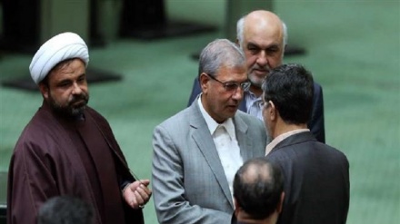 O Parlamento iraniano fez um processo de impeachment contra três ministros do governo 
