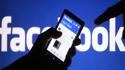ヨーロッパ人２７０万人の市民が、フェイスブックによる個人情報流出の犠牲