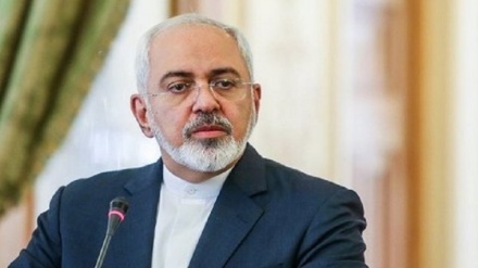 تاکید ظریف بر گسترش همکاریهای چند جانبه منطقه ای