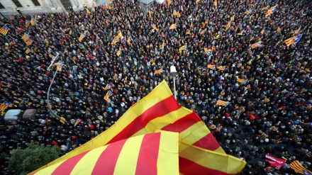 Protests in Portugal and Catalonia met with police repression