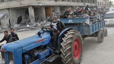  Turkey-backed forces loot Syrian city after capturing it