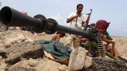 सऊदी सैन्य ठिकानों पर यमनी सेना के ताबड़तोड़ जवाबी हमले