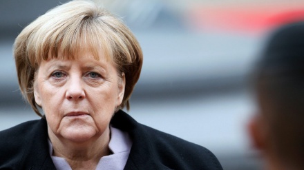 Merkel: Islami pjesë e Gjermanisë