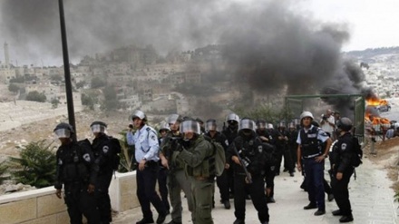 یورش نظامیان صهیونیست به تظاهرات فلسطینیان در قدس 