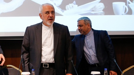 Zarif Bertemu Menteri Tenaga Kerja Kroasia