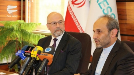 PRESS TV新闻电视台和今日俄罗斯电视台是反帝国主义的两个重要媒体