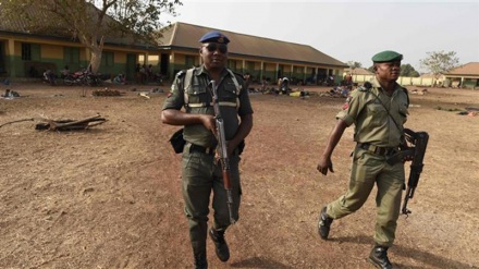 Violence leaves 16 dead in central Nigeria