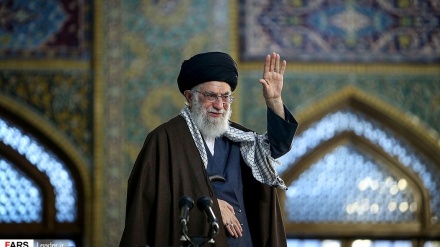 מנהיג המהפכה:איראן שיחקה תפקיד משמעותי בהבסת דאעש
