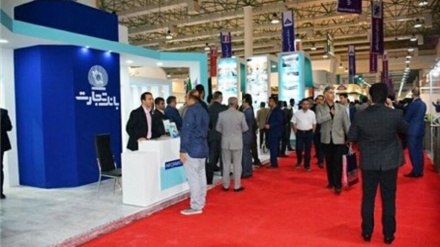 テヘラン証券・銀行・保険国際見本市が開幕