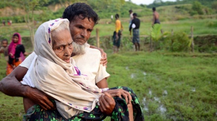 Myslimanët Rohingya, përpiqen të shkojnë në Malajzi