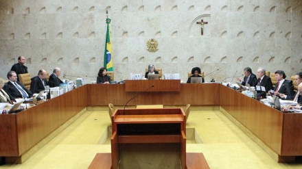 Começa julgamento que decidirá sobre prisão de Lula