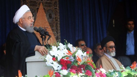 Rouhani: Iran akan Lawan Semua Konspirasi AS