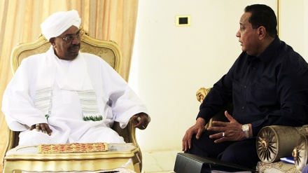 Shugaba Sudan Al-Bashir Ya Kori Ministan Harkokin Wajen Kasar 