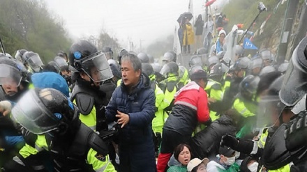韓国で、市民がＴＨＡＡＤ配備に抗議