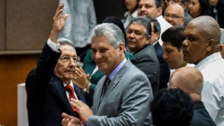 קובה: הפרלמנט יצביע היום על בחירה במיגל דיאס-קאנל כנשיא