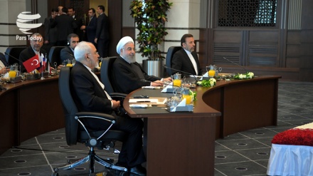 Ruhani: Kriza e Sirisë nuk ka zgjidhje ushtarake