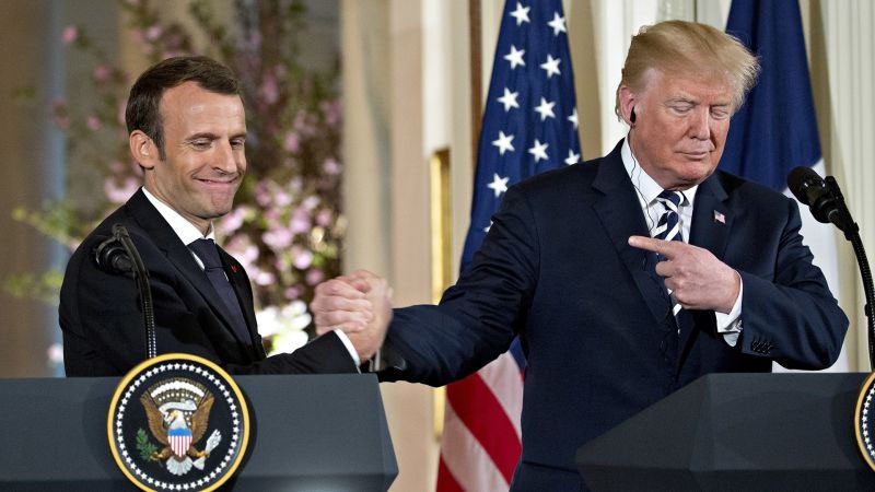 アメリカとフランスの大統領がイランとの新たな合意締結に同意