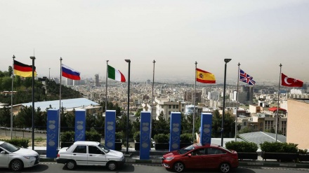 イランとヨーロッパの通商・金融会議