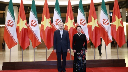 Larijani: Iran Perluas Hubungan dengan Vietnam