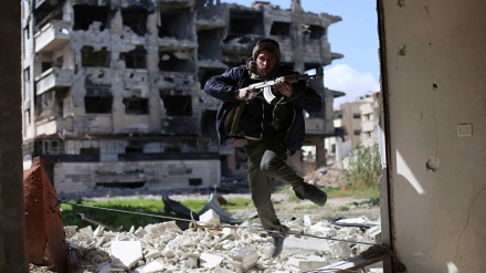 Teröristler Suriye'nin Dumayri bölgesinden çekilmeye başladı